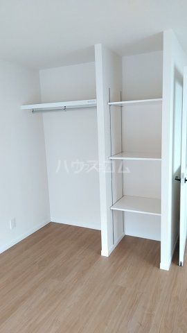 【ラウスパレス三軒茶屋の収納】