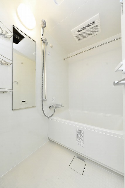 バス・シャワールーム　バス※別部屋参考写真