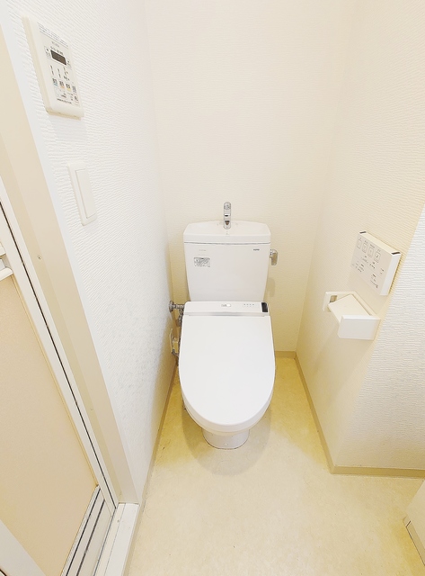 トイレ　シャワートイレ