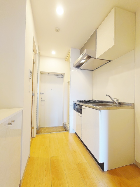 玄関　トールタイプ・シューズＢＯＸ付き玄関