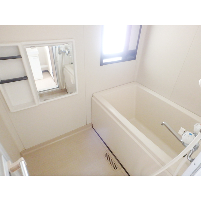 セントラル_内装_4