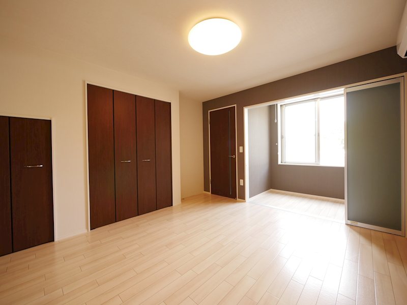 居室・リビング　洋室8帖