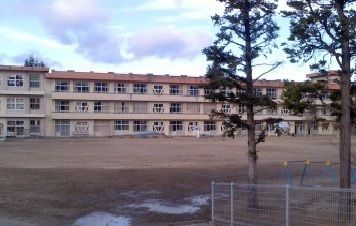 小学校　福島市立渡利小学校（小学校）まで1600m