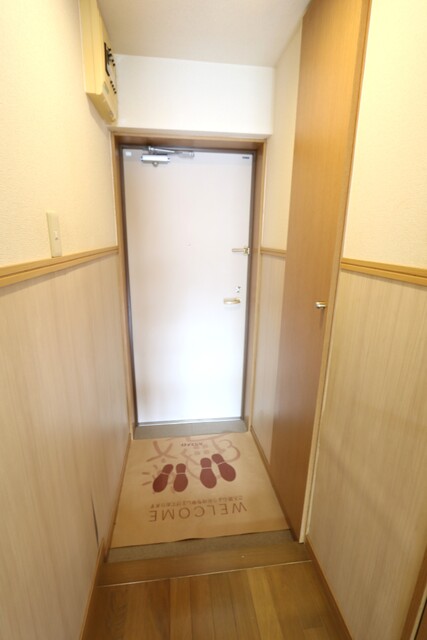 玄関　☆トールタイプのシューズボックス☆