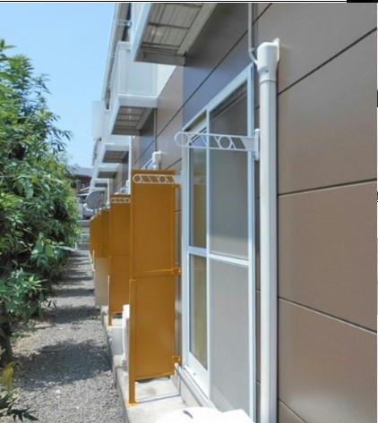 バルコニー　備品や設備仕様は号室等により異なります現地をご確認下さい。