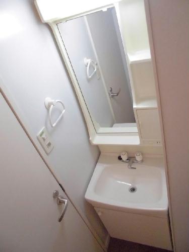 洗面設備　2Fカーペット