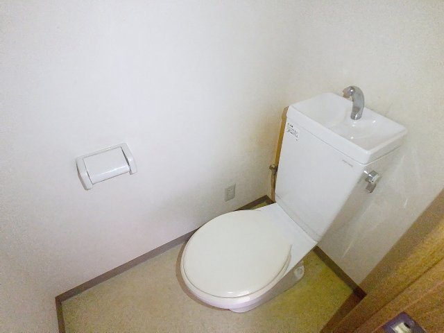 トイレ　2026年3月撮影※現況を優先いたします。