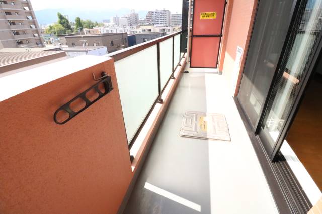 バルコニー　広々バルコニースペース♪