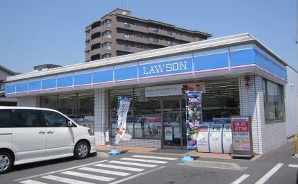 コンビニ　ローソン倉敷南町店（コンビニ）まで334m