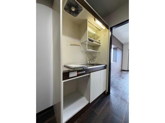 キッチン　コンロ付き