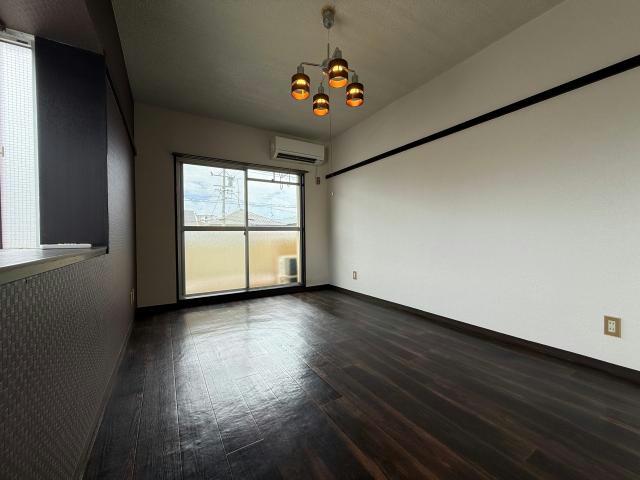 居室・リビング　内装綺麗です