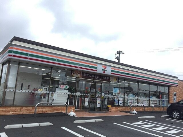 その他　セブンイレブン浜北西中瀬店（その他）まで400m