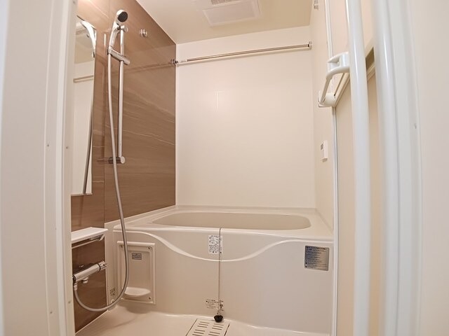 バス・シャワールーム　同型イメージ