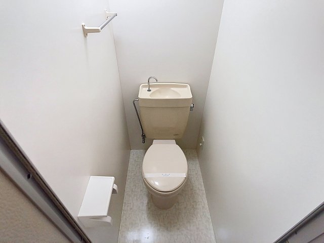 トイレ　2026年3月撮影※現況を優先いたします。