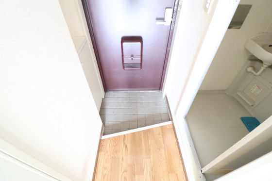 玄関　※別号室