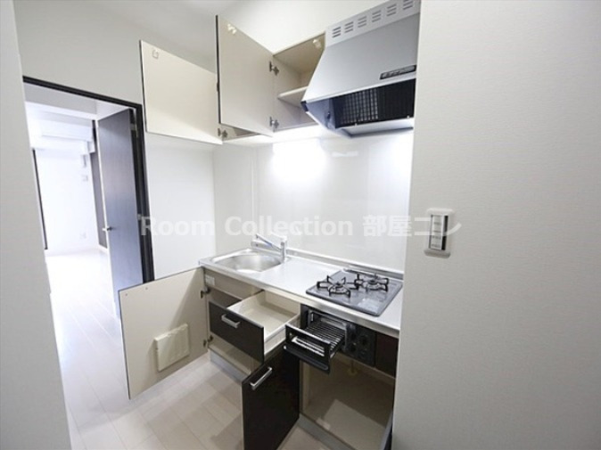 キッチン　※同物件他部屋写真 反転の場合有
