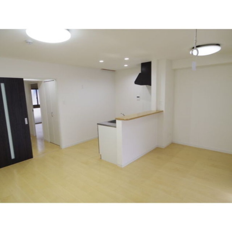 居室・リビング　図面と現状に相違がある場合には現状を優先