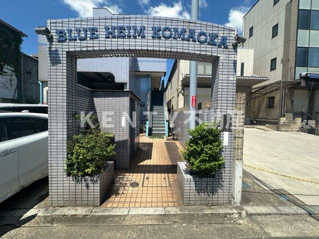 エントランス　ゆとりのあるエントランスです