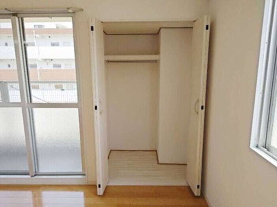 収納　クローゼット