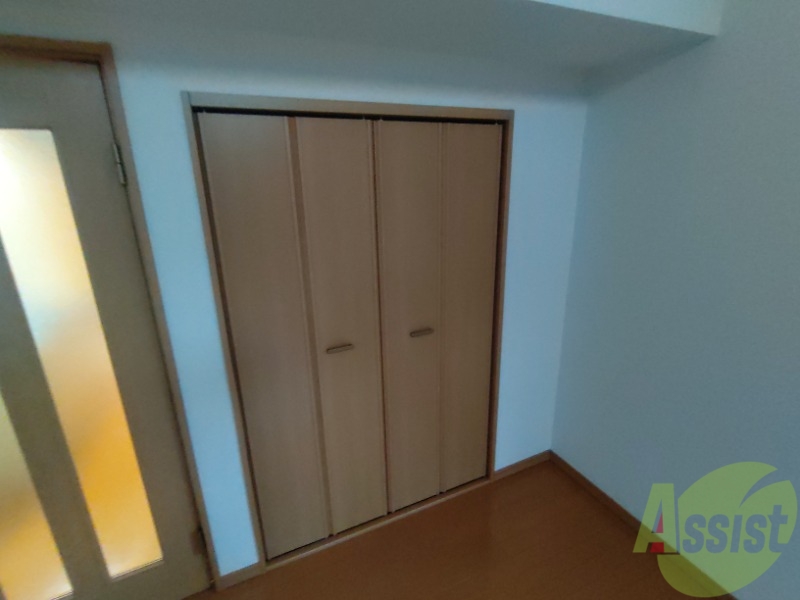 収納　収納はこちらです。中は後ほどお見せ致します。