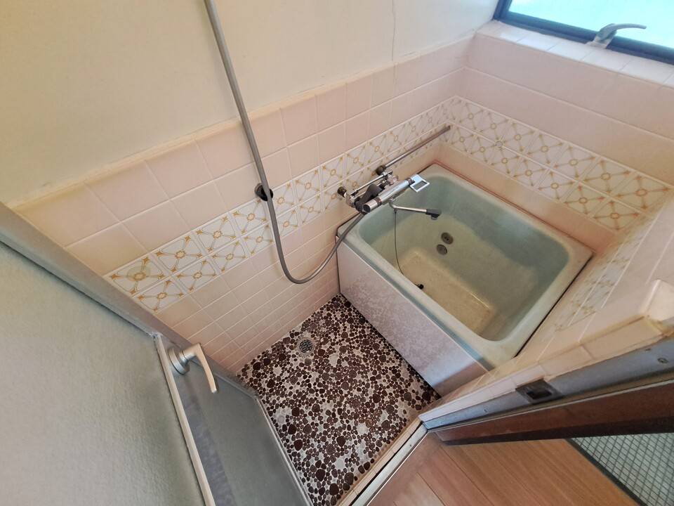 バス・シャワールーム　浴室