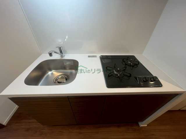 キッチン　※参考写真です。同じ間取りの別部屋になります。
