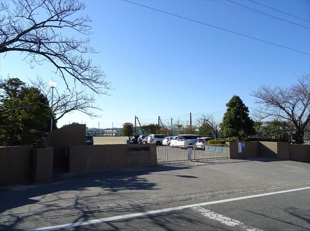 中学校　佐鳴台中学校（中学校）まで731m