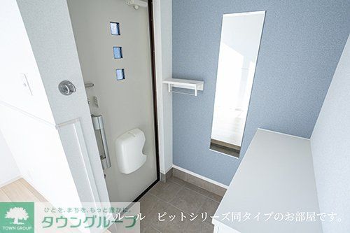 玄関　お問合せはタウンハウジングまで！※現地待合わせ相談可能
