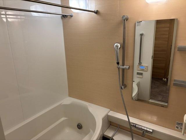 バス・シャワールーム　浴室
