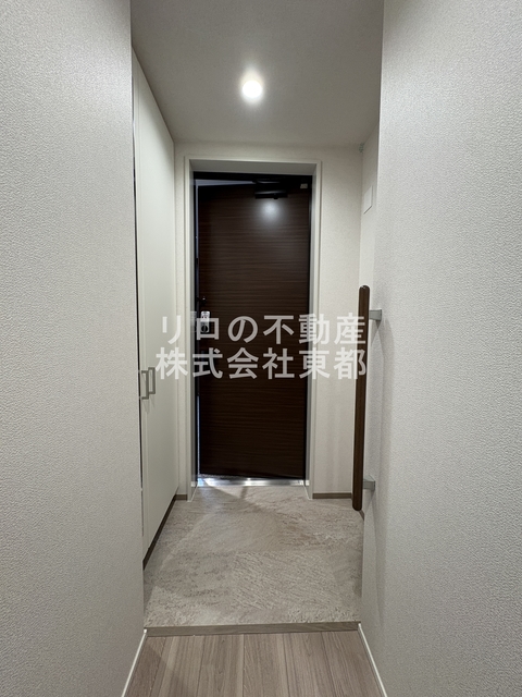 玄関　すっきりシンプルな玄関スペースです！