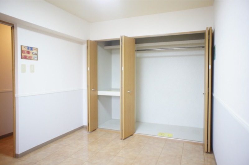 収納　図面と現状に相違がある場合には現状を優先