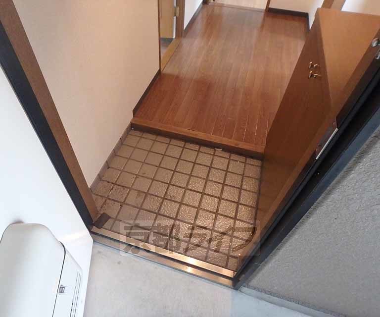サニークレストの玄関写真