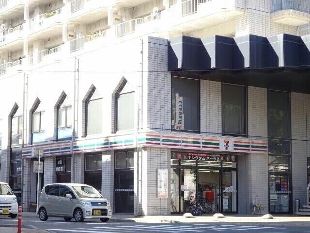 コンビニ　セブンイレブン鹿児島上之園町店（コンビニ）まで270m