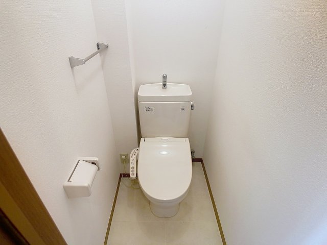 トイレ　現況と異なる場合は現況を優先します。2025年12月撮影