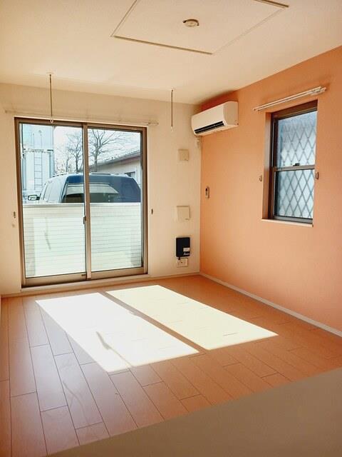 居室・リビング　洋室