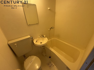 バス・シャワールーム　シンプルで機能的なユニットバスです！