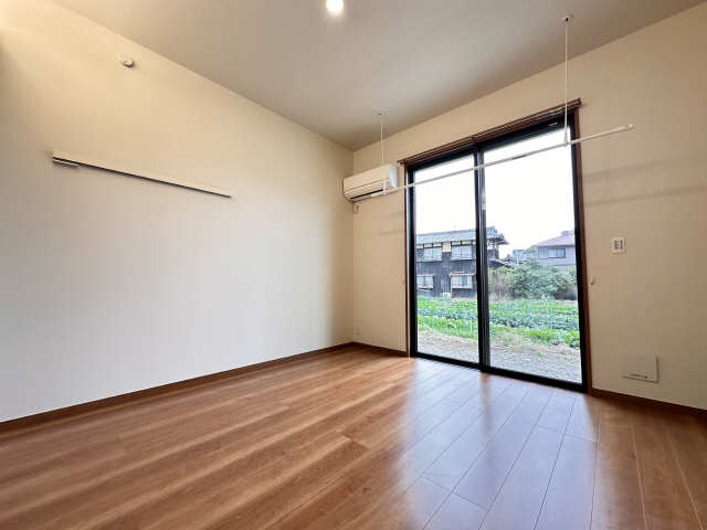 居室・リビング　同型モデルです