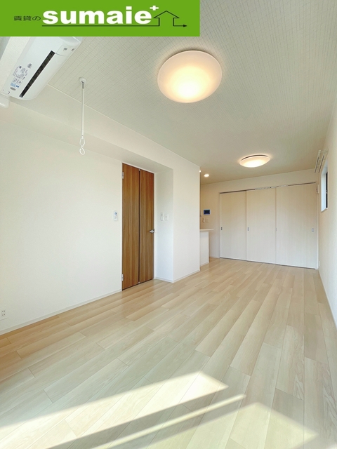 居室・リビング　同仕様写真