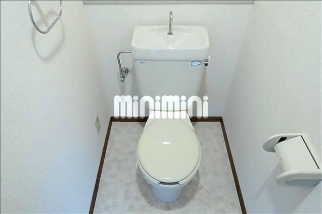 トイレ　バイク置き場