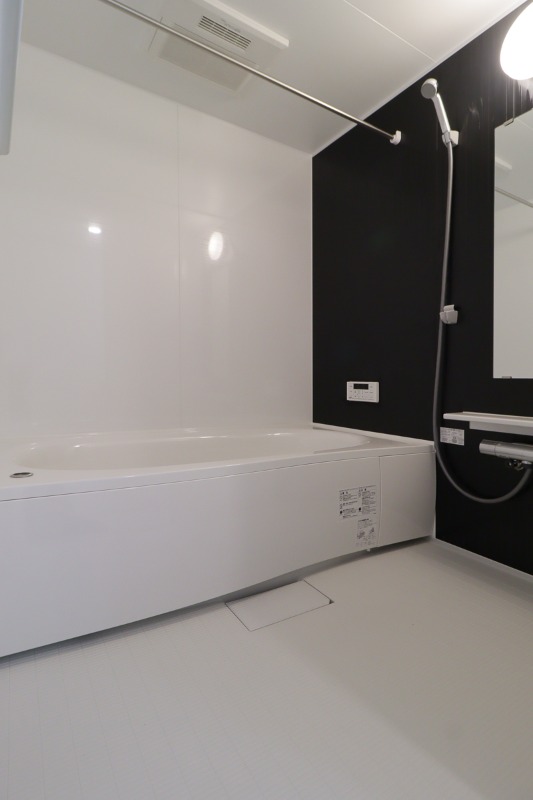 バス・シャワールーム　図面と現状に相違がある場合には現状を優先