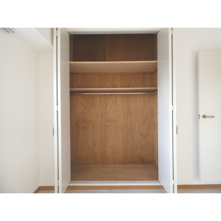 収納　各部屋に収納があります