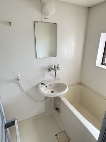 バス・シャワールーム　ハイツ片野