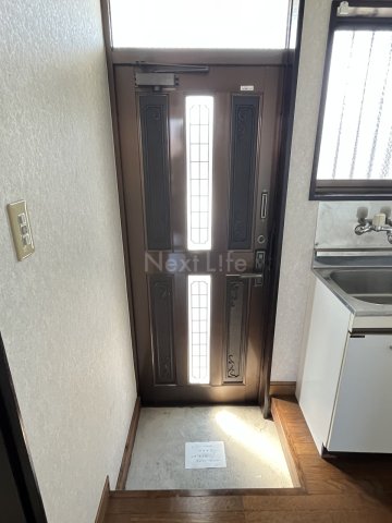 玄関　ハイツ片野
