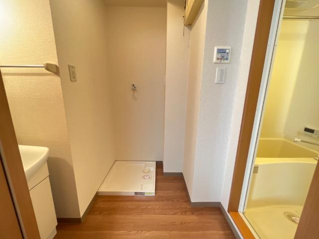 その他　洗濯機置場