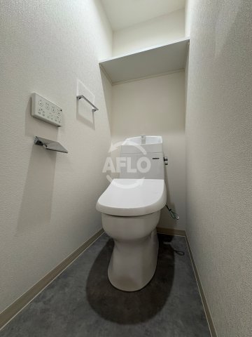 トイレ　F　Normalis　SEAM　温水洗浄便座