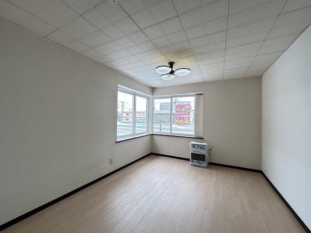 居室・リビング　リビング１