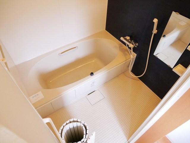 バス・シャワールーム　浴室