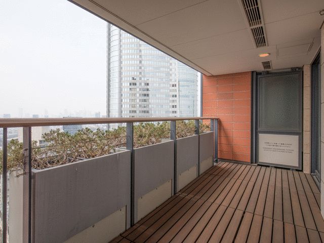 バルコニー　バルコニー付きです