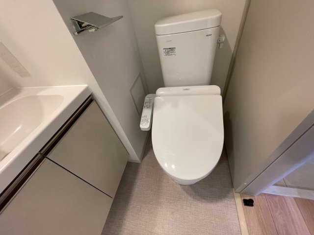 トイレ　別部屋参考写真