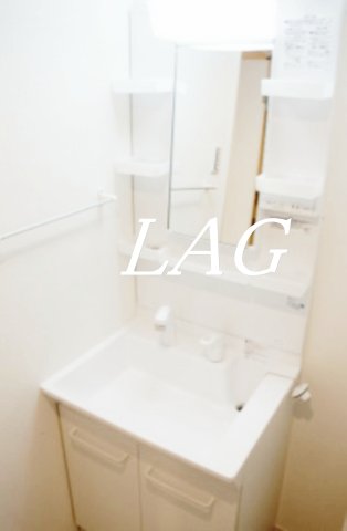 洗面設備　洗面台です。